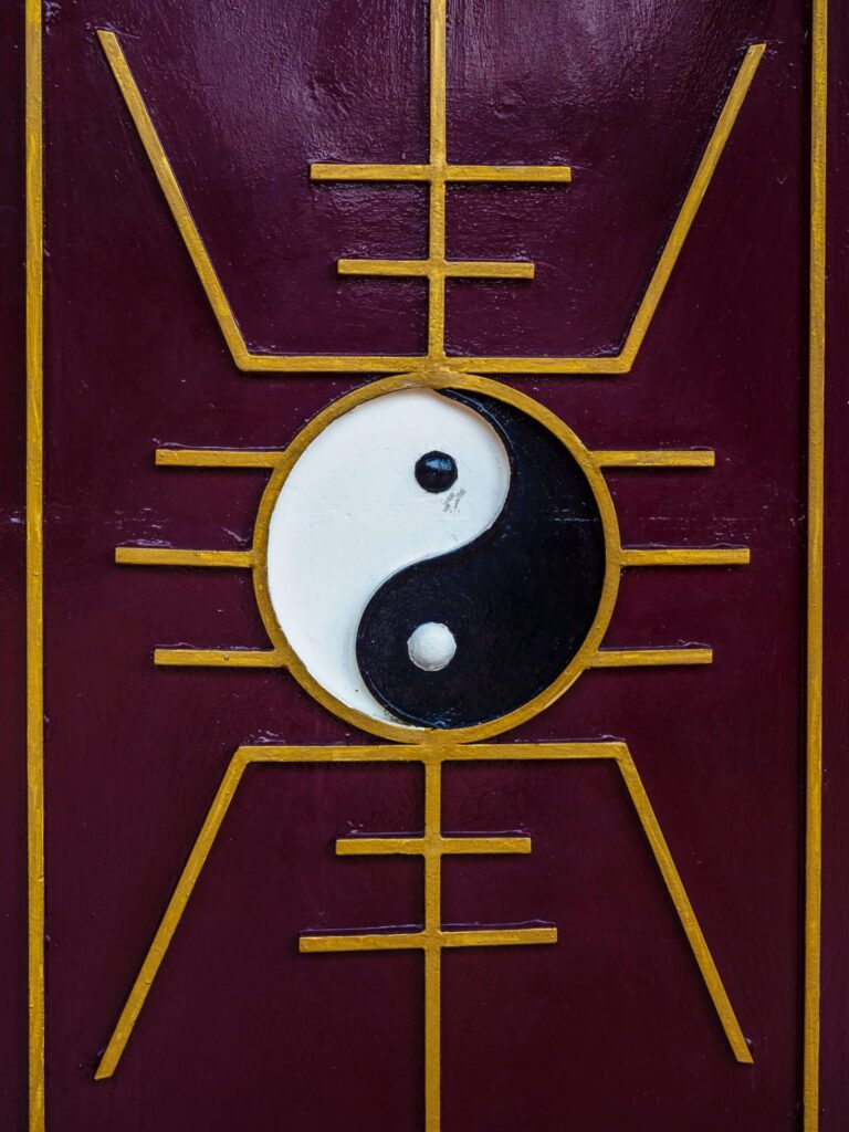 co oznacza symbol yin i yang